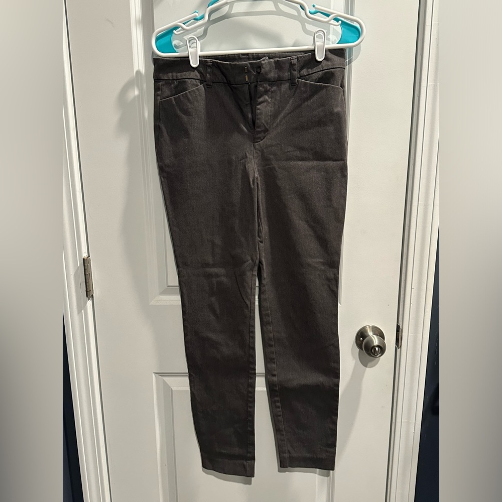 Old Navy Pixie Pants High Rise Size 8